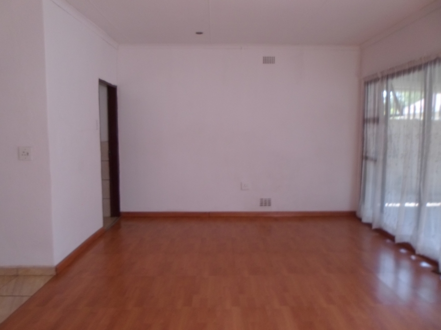 To Let 1 Bedroom Property for Rent in Vaalpark Free State